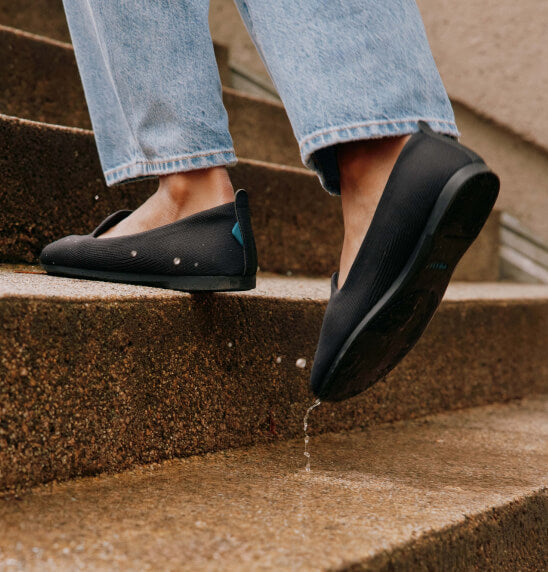 comfortable slip on shoes for women